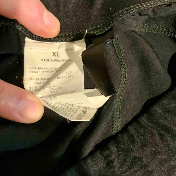 Saucony Running Shorts - Men's XL - Picture 3 of 4